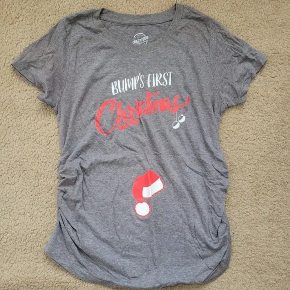 Christmas maternity tee